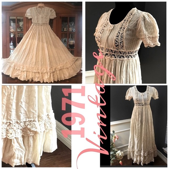 1970s VINTAGE Ivory Crochet Embellished Maxi Dress with Full Skirted Design XSM - Picture 1 of 11